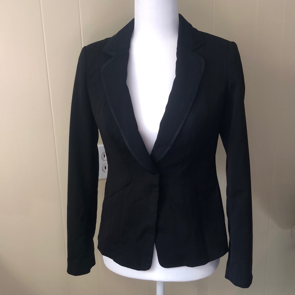 White House Black Market Black blazer